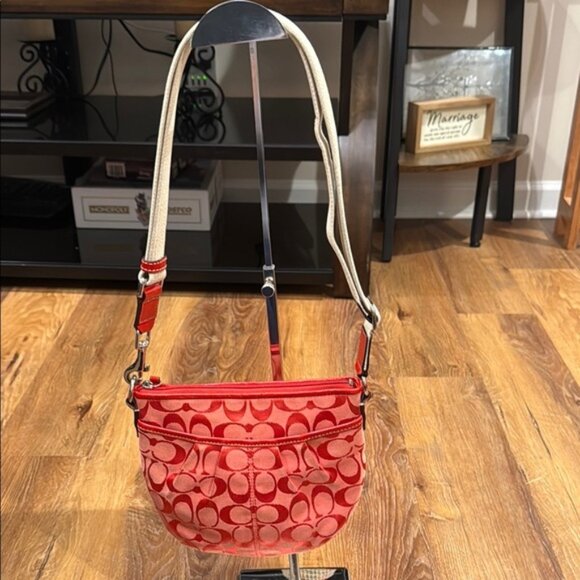 Coach Cherry Red Signature Swing Pleated F42835 Crossbody/Shoulder/Waist Bag NWT - Picture 1 of 16